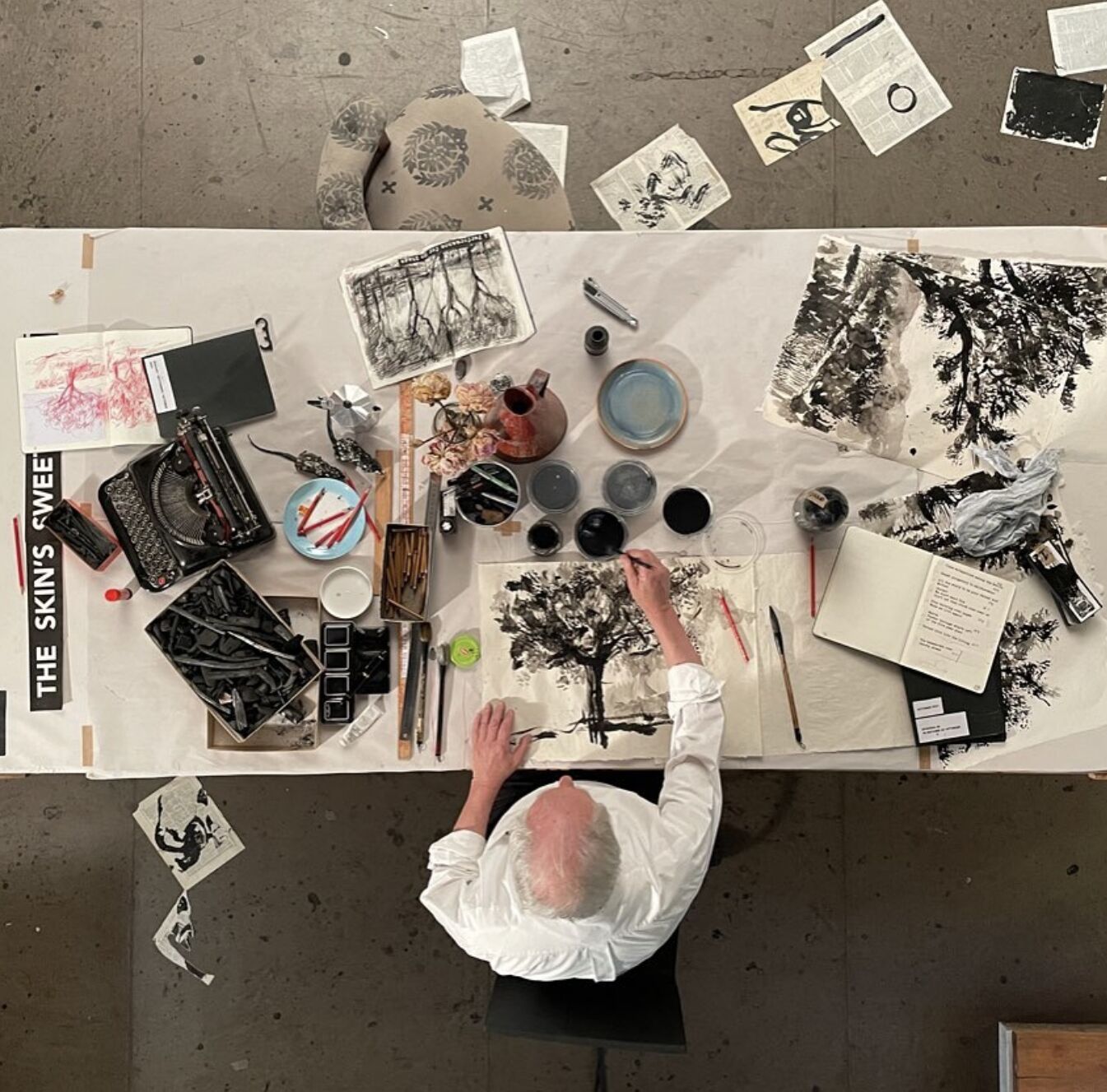 William Kentridge explains how peripheral thoughts ignite his creative process