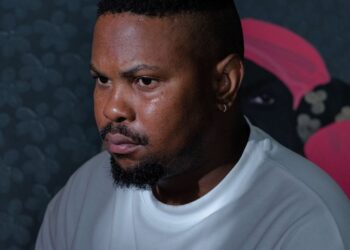 Art Enthusiasts Joined WonderBuhle For His “Kubongwa Okukhulu Nokuncane” Solo Exhibition