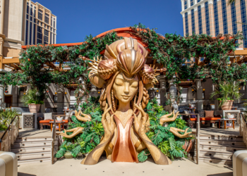 Daniel Popper, Brings Sunset Inspired  Sculpture To Cape Town Shores