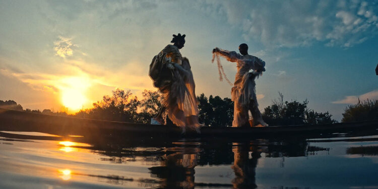 A Personal Look At Thandiswa Mazwai’s Creative Process In Sanaa Mothabisa’s Film