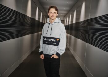 Levi’s® and McLaren Racing Return With Second Collaborative Collection for October