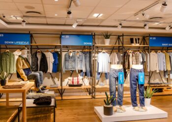 Levi’s® Brings Style to Your Neighbourhood with Four New Stores