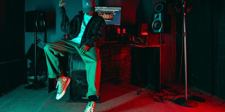 Sportscene Redefines Love With The ‘Love The Hustle’ Campaign