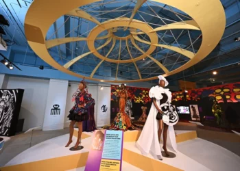 Field Museum Celebrates African Fashion With Over 180 Fashion Pieces