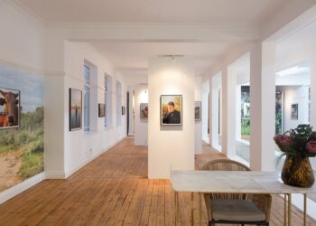 Thero Makepe Brings “We Didn’t Choose To Be Born Here”Exhibition To Cape Town